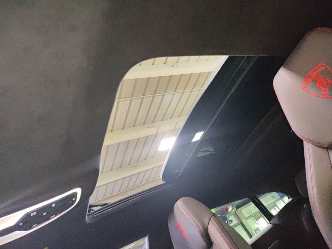 二手兰博基尼 Urus 黄色/马鞍棕 2021款 4.0T V8