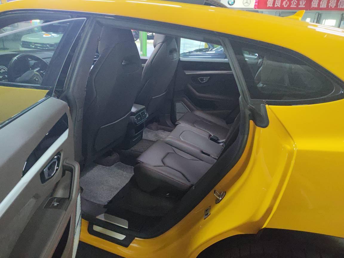 二手兰博基尼 Urus 黄色/马鞍棕 2021款 4.0T V8