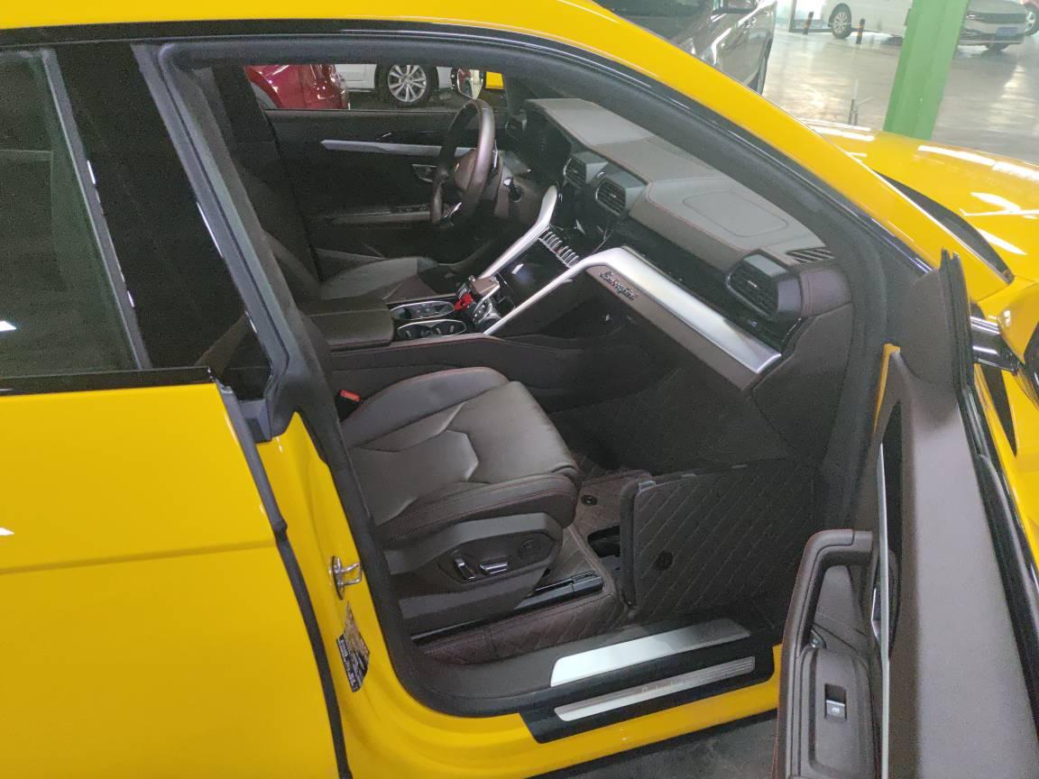 二手兰博基尼 Urus 黄色/马鞍棕 2021款 4.0T V8