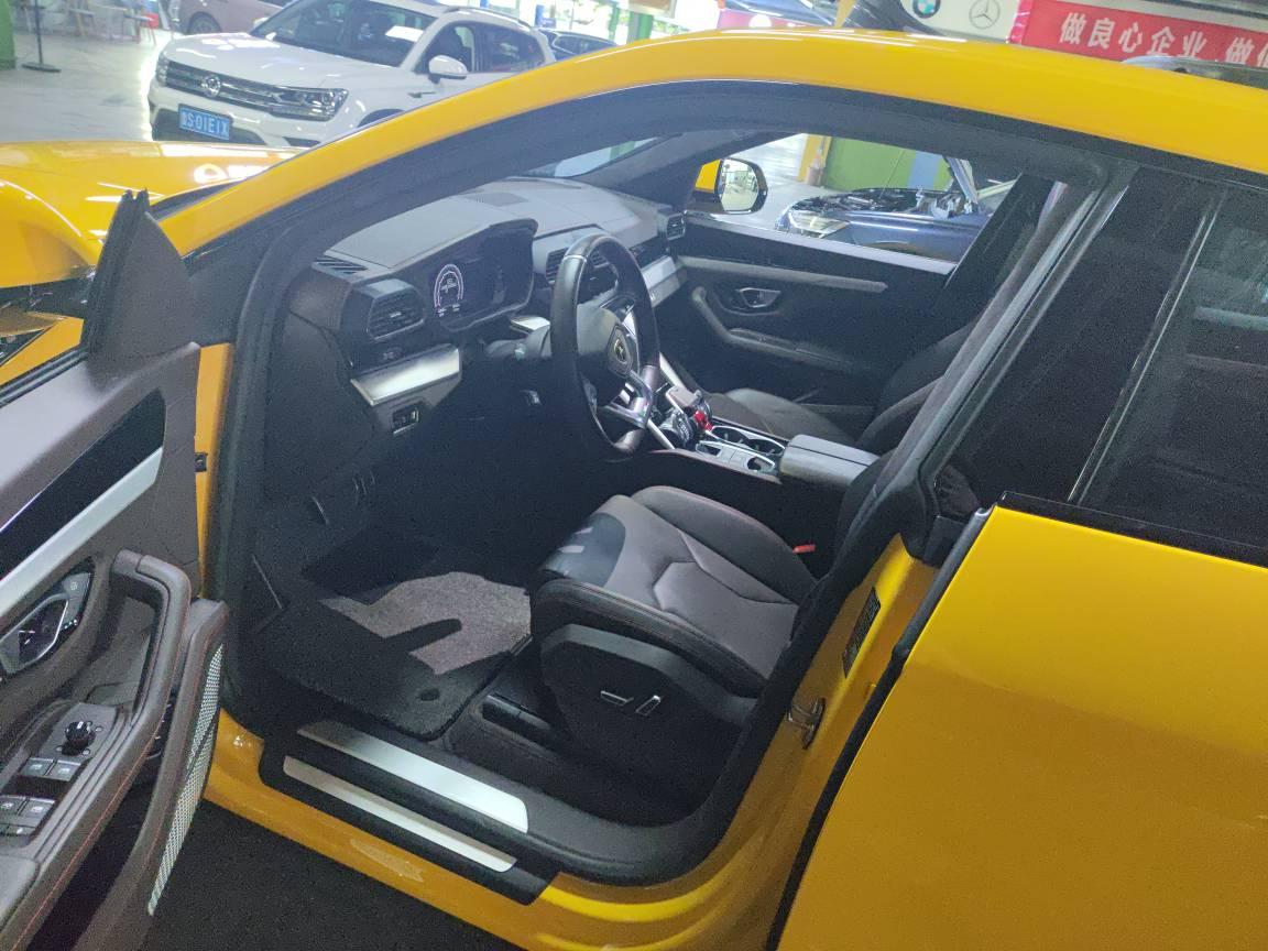 二手兰博基尼 Urus 黄色/马鞍棕 2021款 4.0T V8