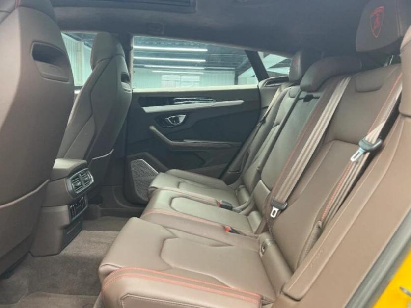 二手兰博基尼 Urus 黄色/马鞍棕 2021款 4.0T V8