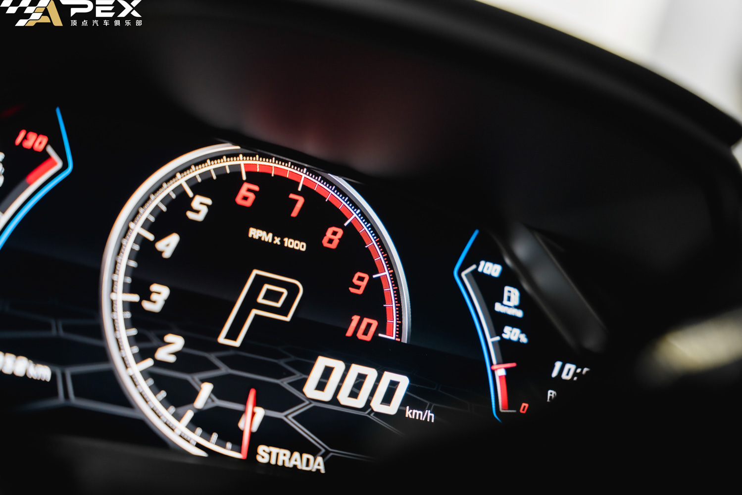 2021款兰博基尼huracan多少钱（huracan evo落地价格及图片）