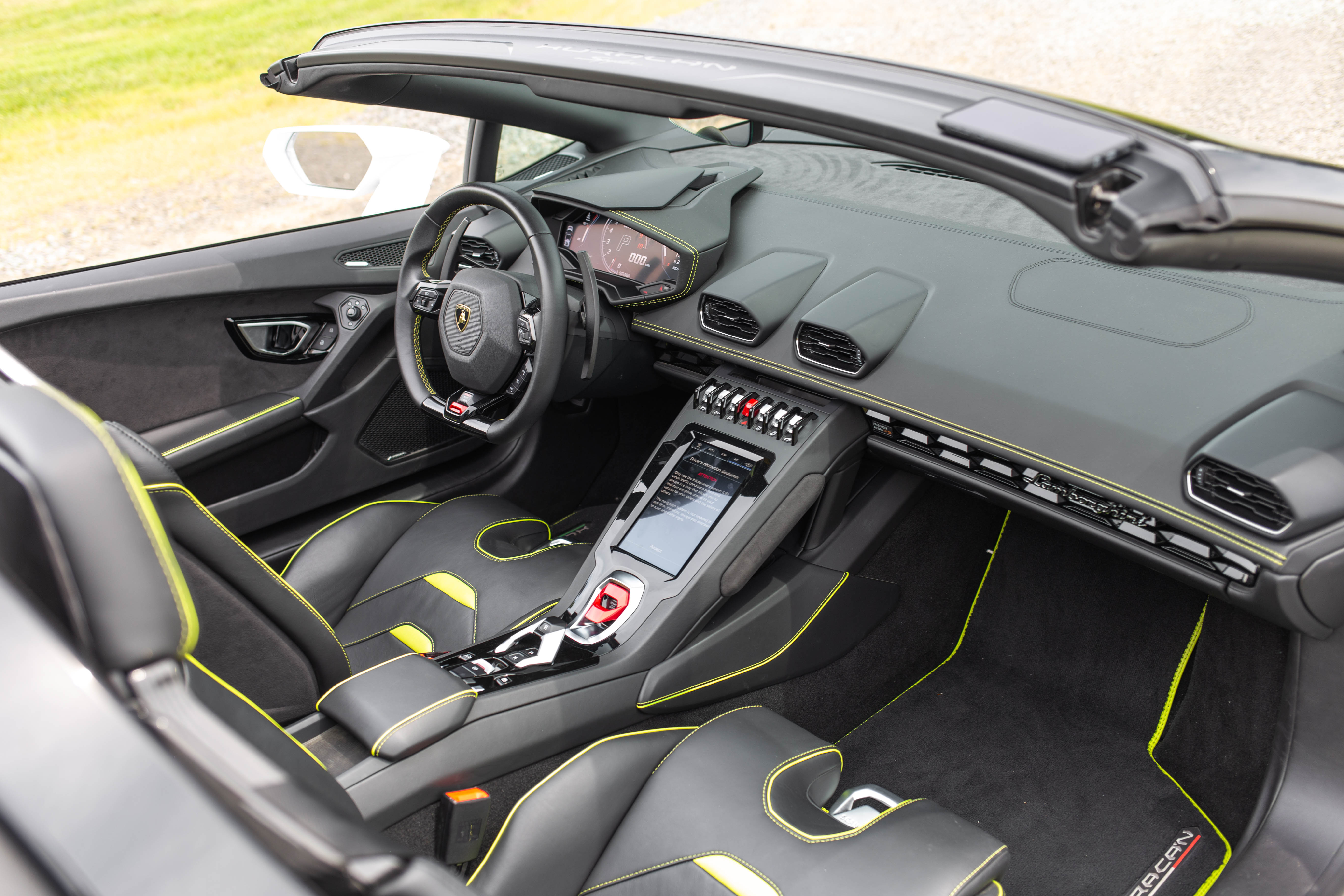 兰博基尼 Huracan Evo RWD Spyder 最佳驾驶方式中最糟糕的好车