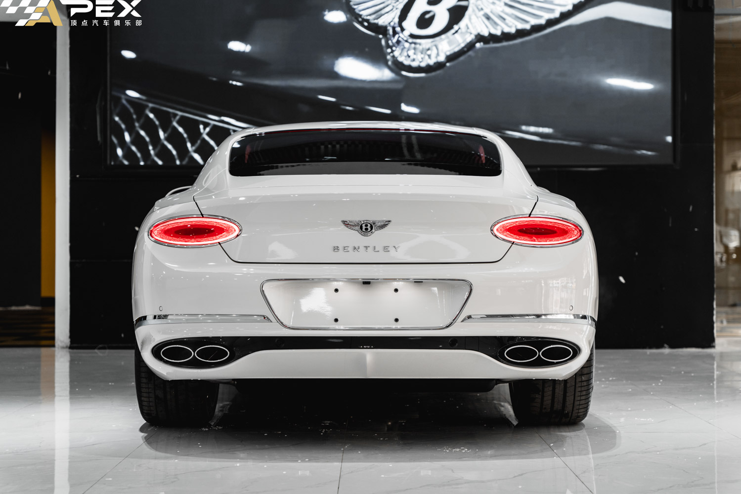 2022 款宾利欧陆 GT：成本、事实和数据