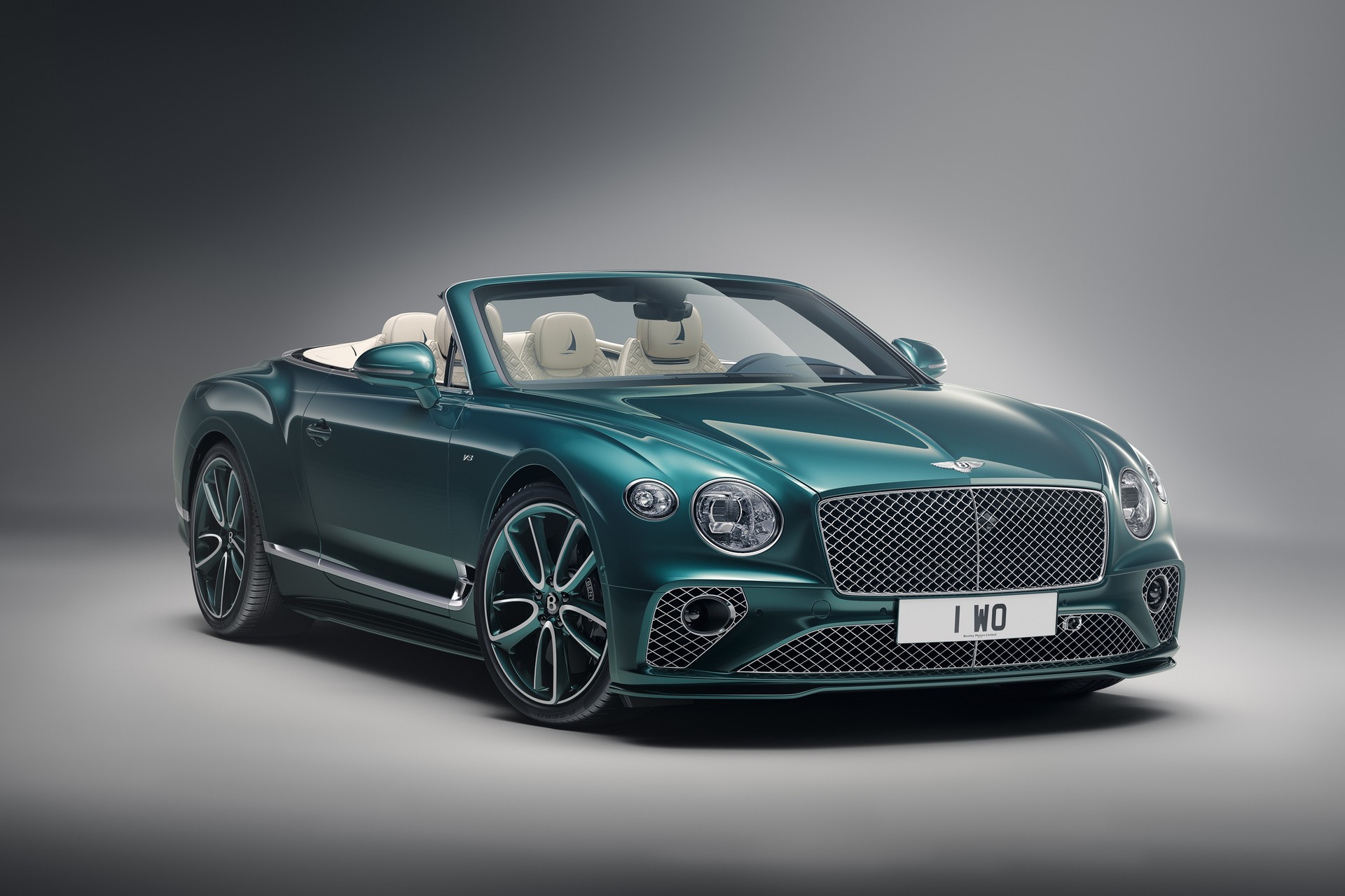 宾利为美国客户推出三款全新 Mulliner 系列