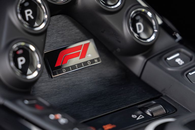 2022款阿斯顿马丁 Vantage F1限量版：更锋利的优势