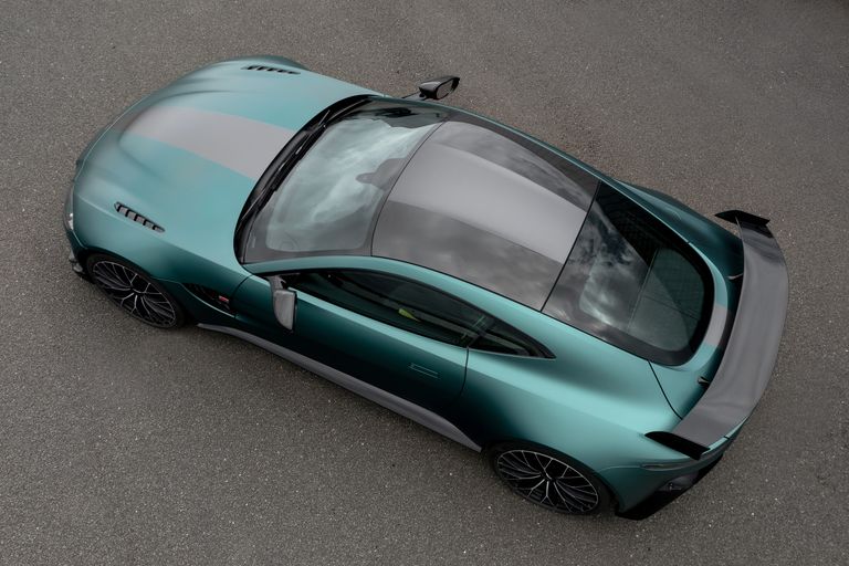 2022款阿斯顿马丁 Vantage F1限量版：更锋利的优势