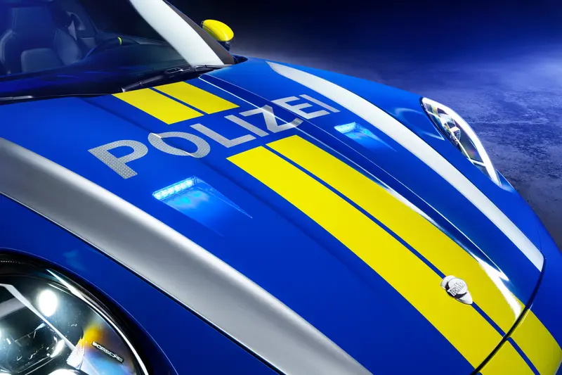 华丽的警车，TechArt改装保时捷911 Targa，性能颜值两不误!