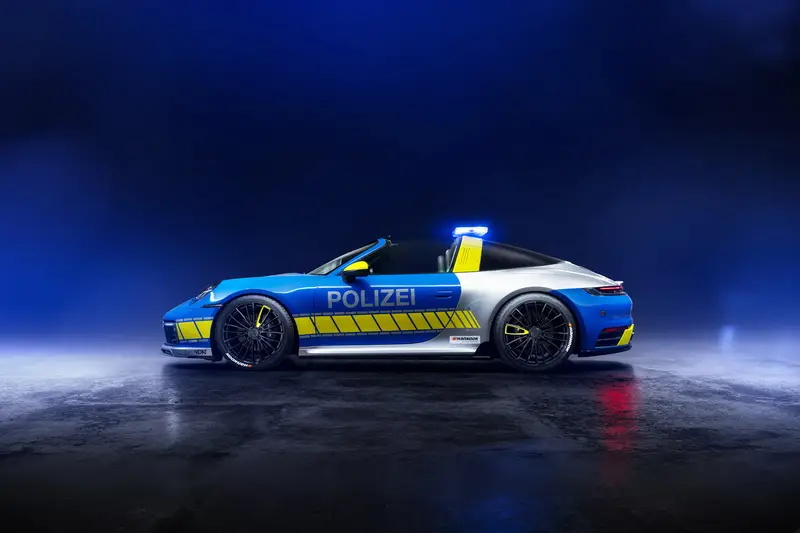 华丽的警车，TechArt改装保时捷911 Targa，性能颜值两不误!