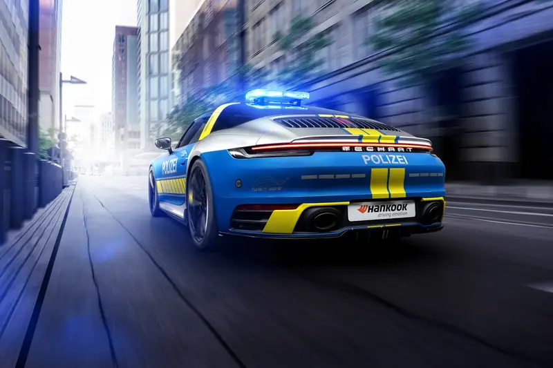 华丽的警车，TechArt改装保时捷911 Targa，性能颜值两不误!