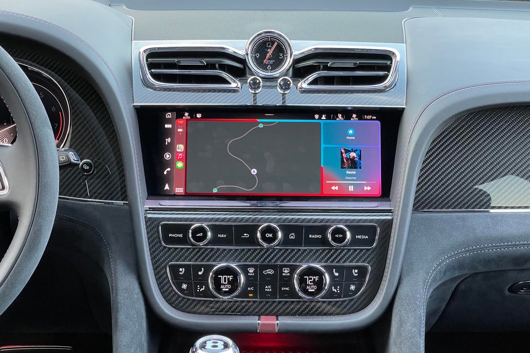 2021宾利添越 Speed 评测:绝对动力