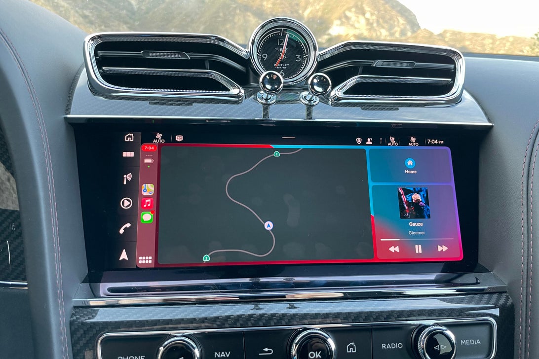 2021宾利添越 Speed 评测:绝对动力