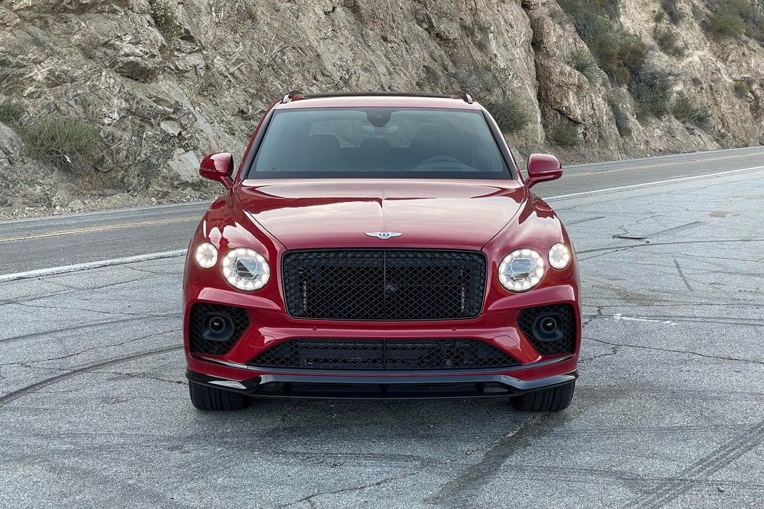 2021宾利添越 Speed 评测:绝对动力