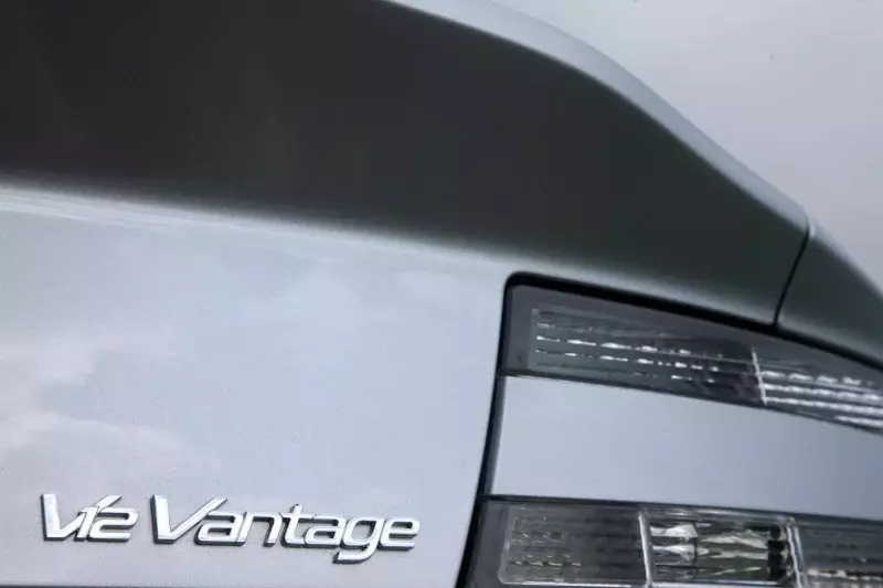 2022款阿斯顿马丁 V-12 Vantage 将标志着一个时代的结束