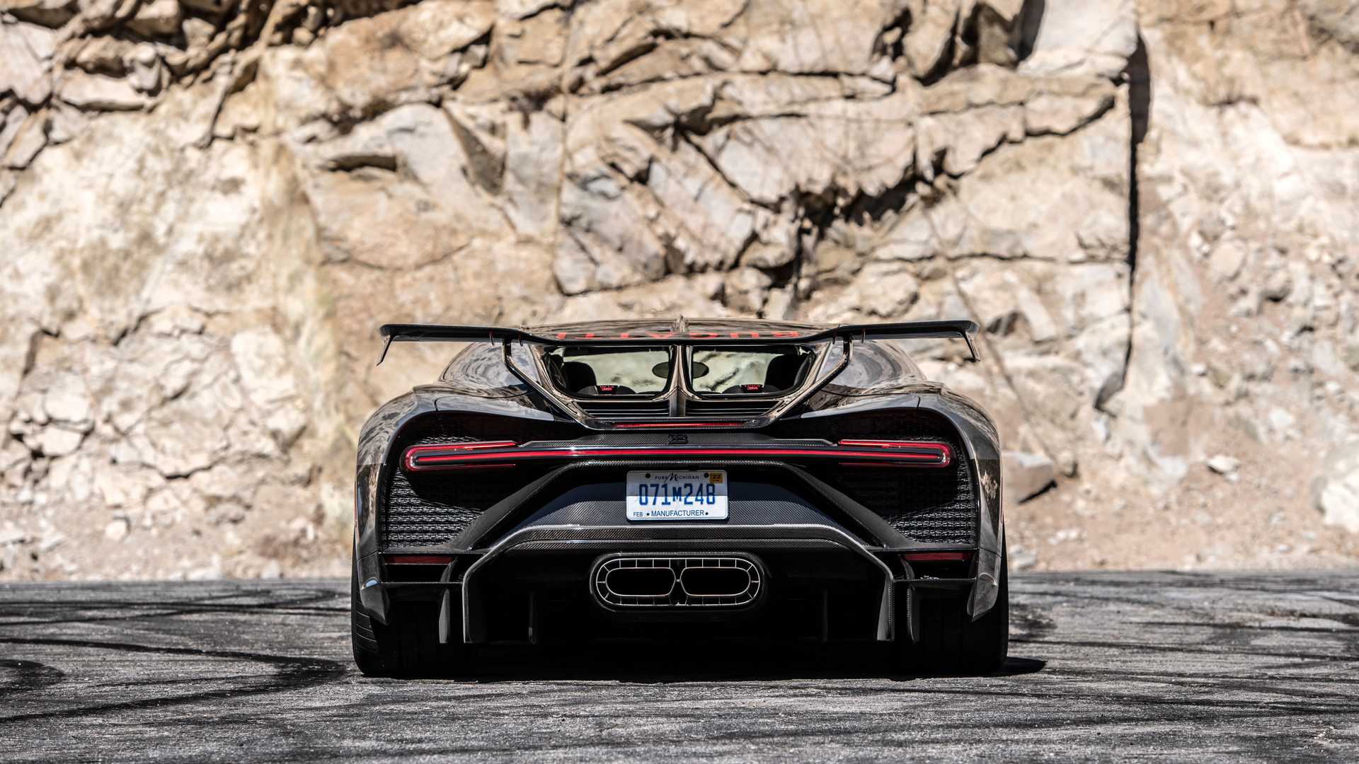 布加迪 Chiron Pur Sport 召回，因为后轮胎可能开裂