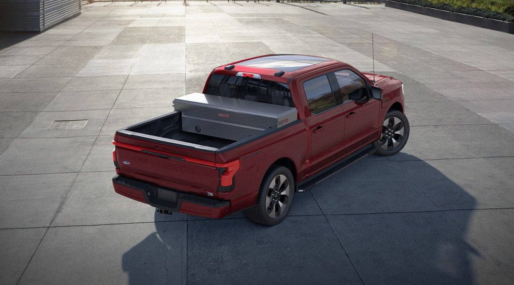 福特 F-150 Lightning卖超好，原厂急增双倍产能！