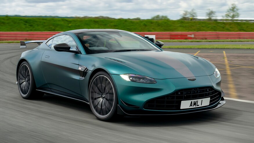 2022 阿斯顿·马丁阵容：Vantage、DBX 等的新功能