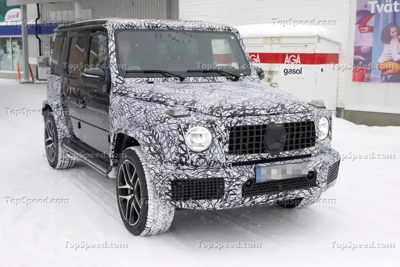 2023 梅赛德斯-AMG G63或将改款  谍照曝光
