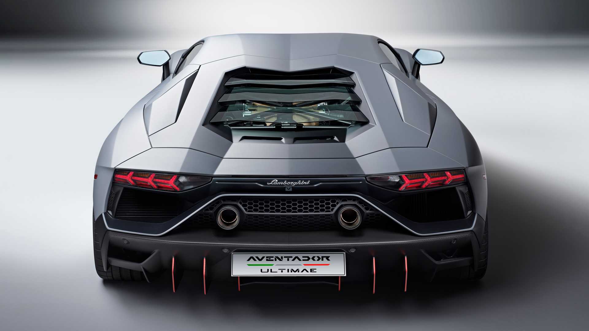 货船起火后，兰博基尼 Aventador 的生产可能会重新开始