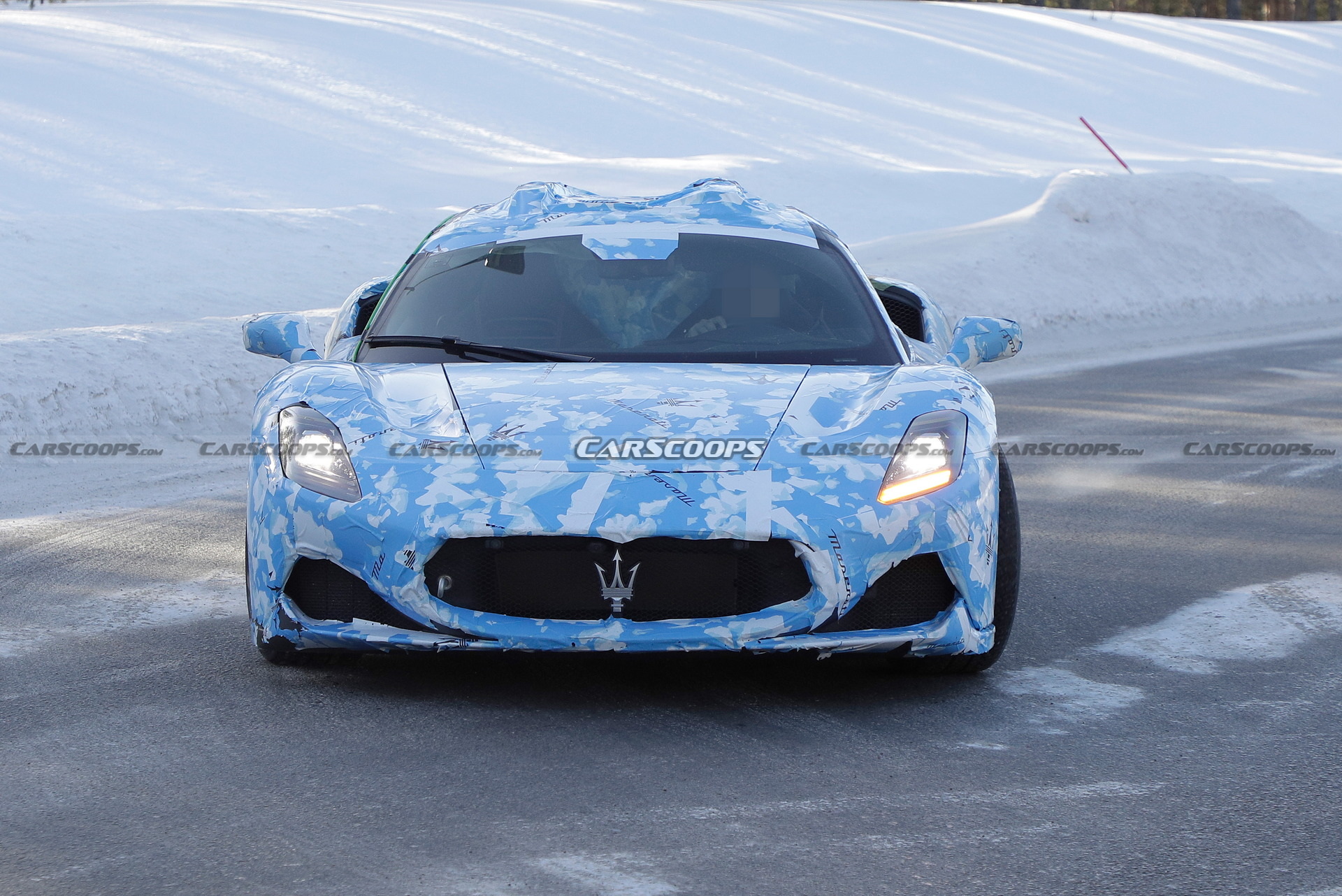 玛莎拉蒂 MC20 敞篷原型车雪地测试照曝光