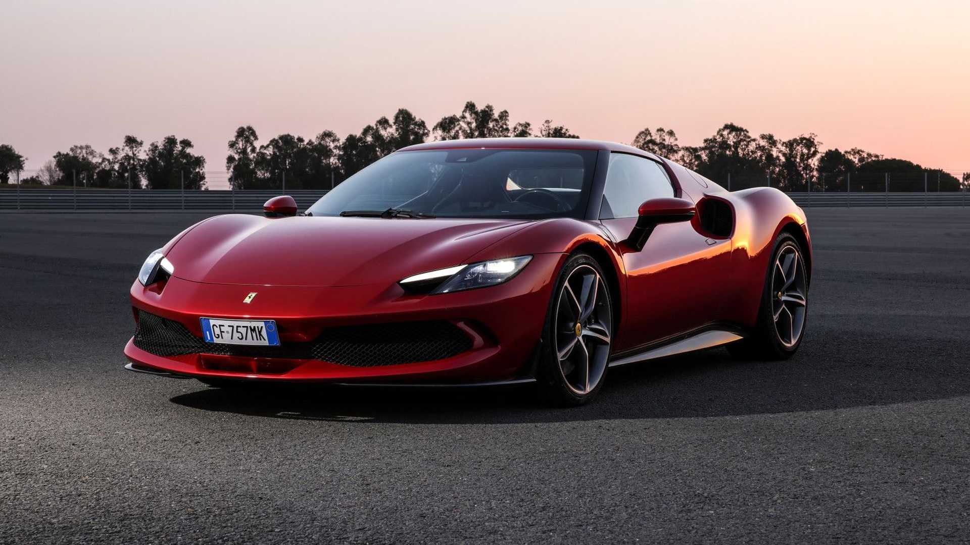 法拉利 296 GTB 首次驾驶回顾：V6 的回归