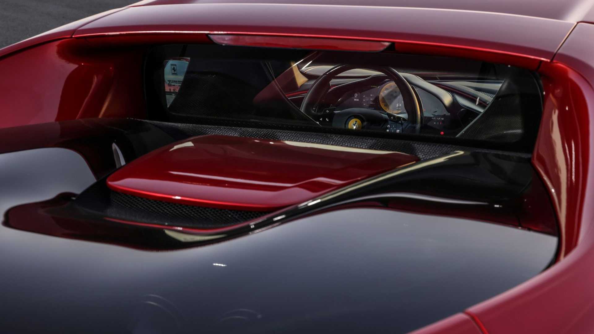 法拉利 296 GTB 首次驾驶回顾：V6 的回归