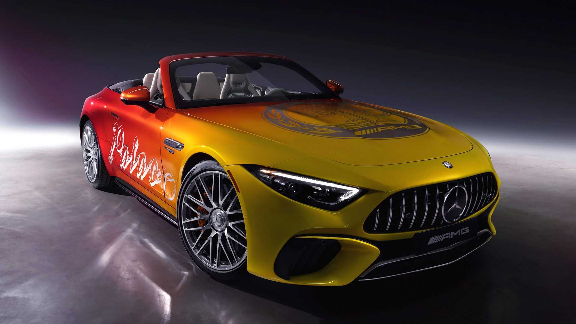 梅赛德斯-AMG与滑板公司联手打造4款艺术车
