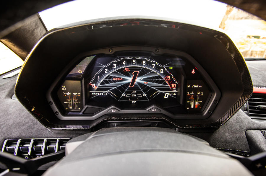 兰博基尼 Aventador Ultimae 2022年最新评测