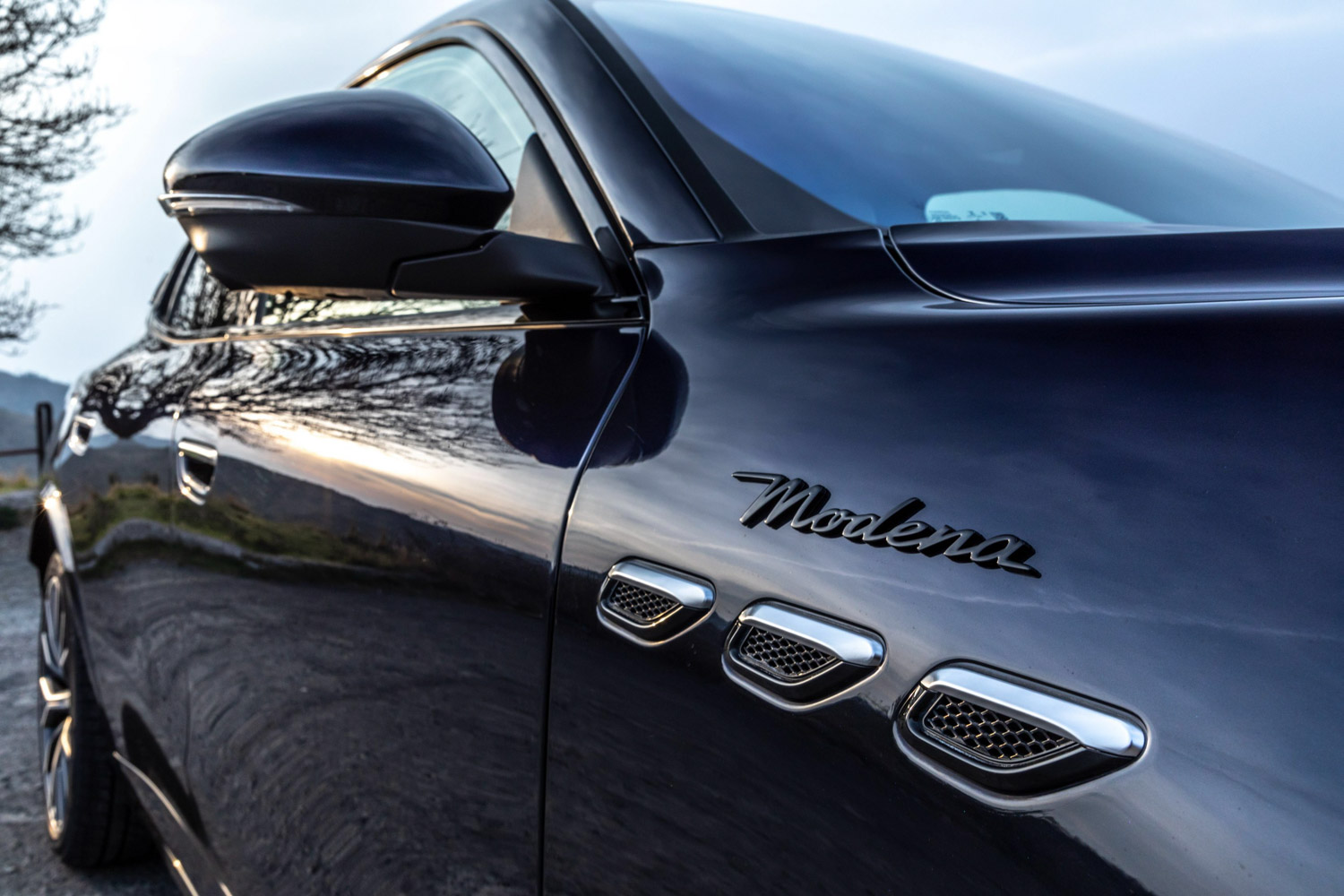 混合动力玛莎拉蒂 Grecale 迈向品牌电动汽车的未来