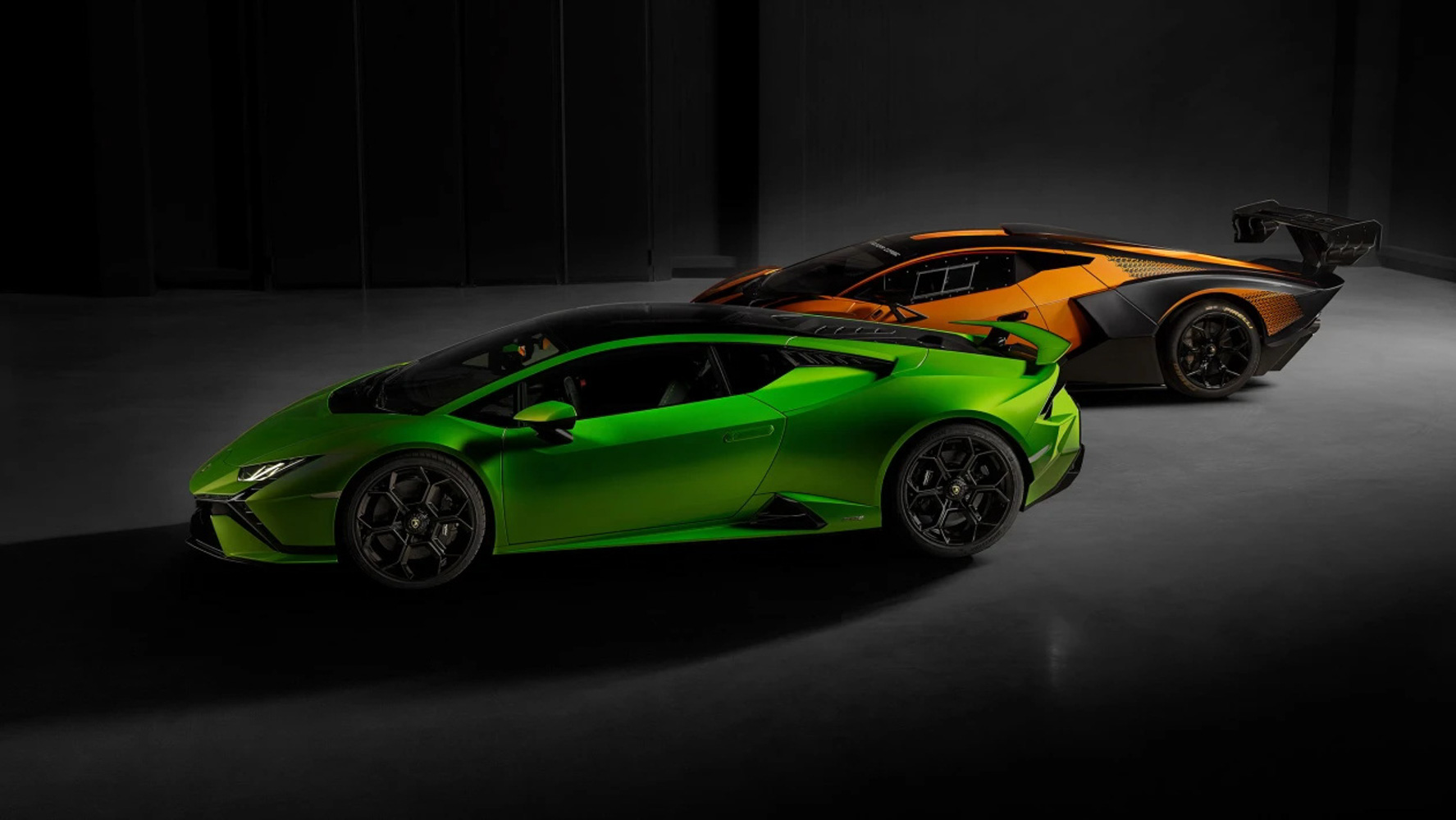 0-100km/h加速3.2秒 631马力 兰博基尼Huracán Tecnica官图发布