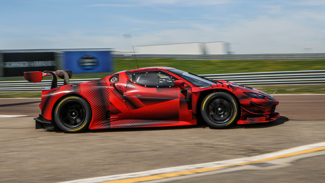 法拉利 296 GT3 开始在 Fiorano 进行测试