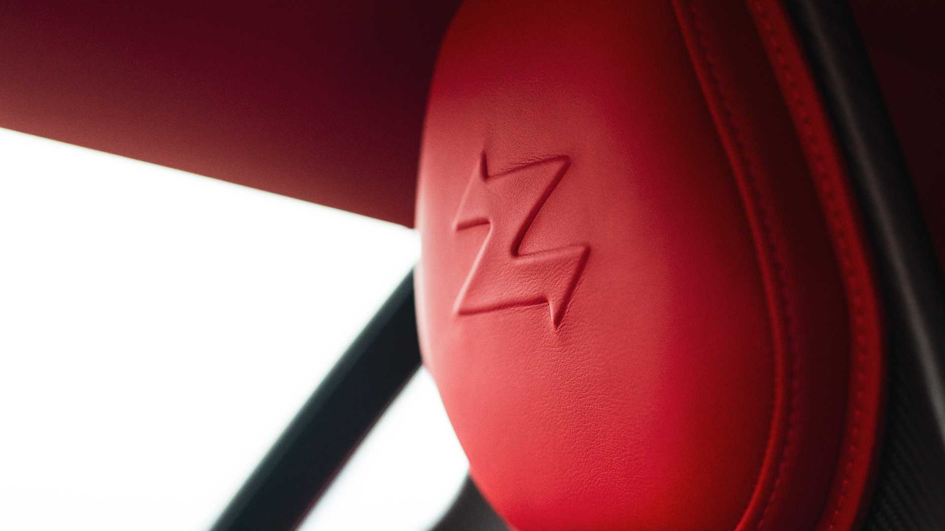 超罕见的阿斯顿马丁 DBS GT Zagato