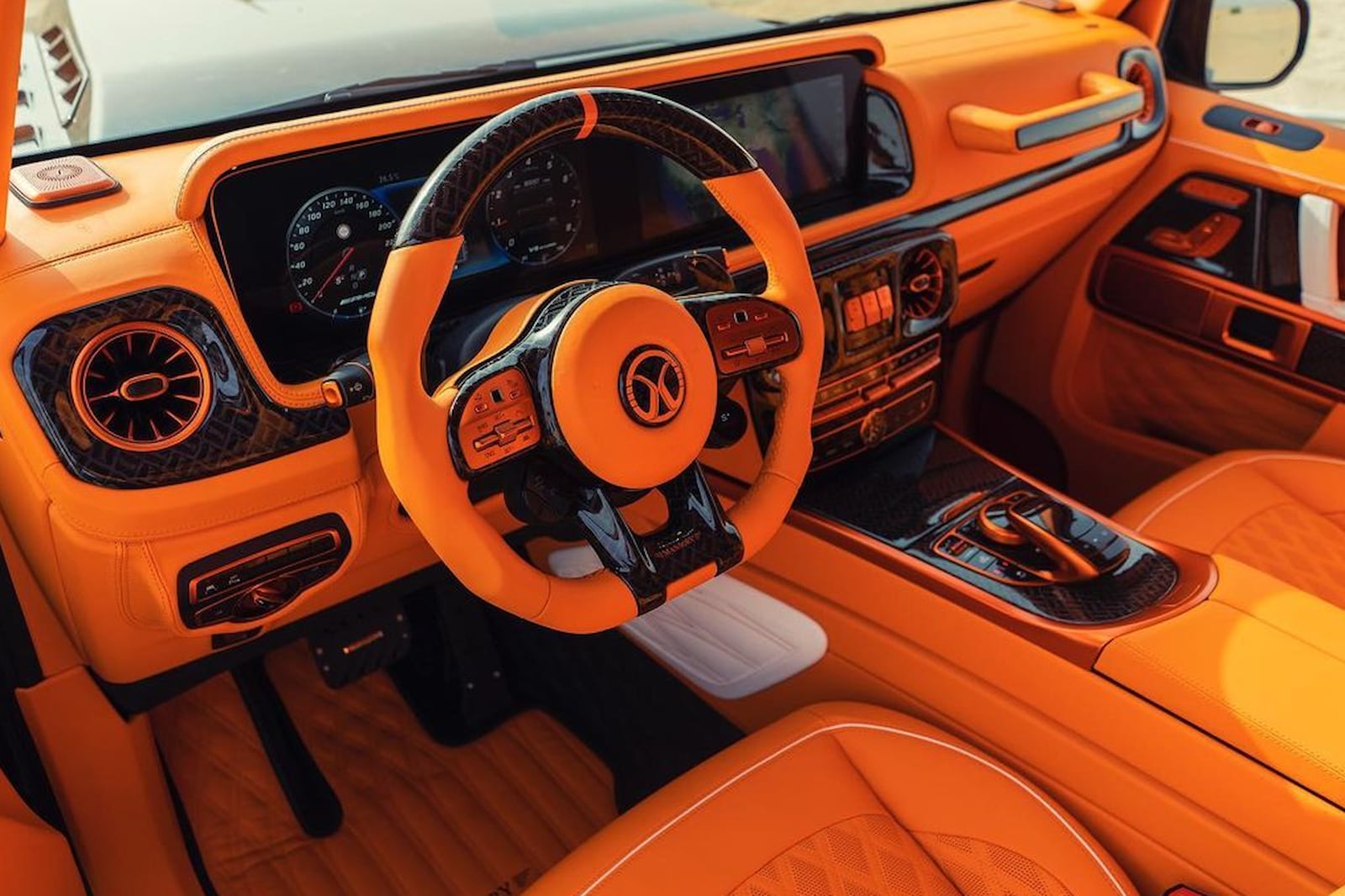 900-HP Mansory G63 是过剩的缩影？