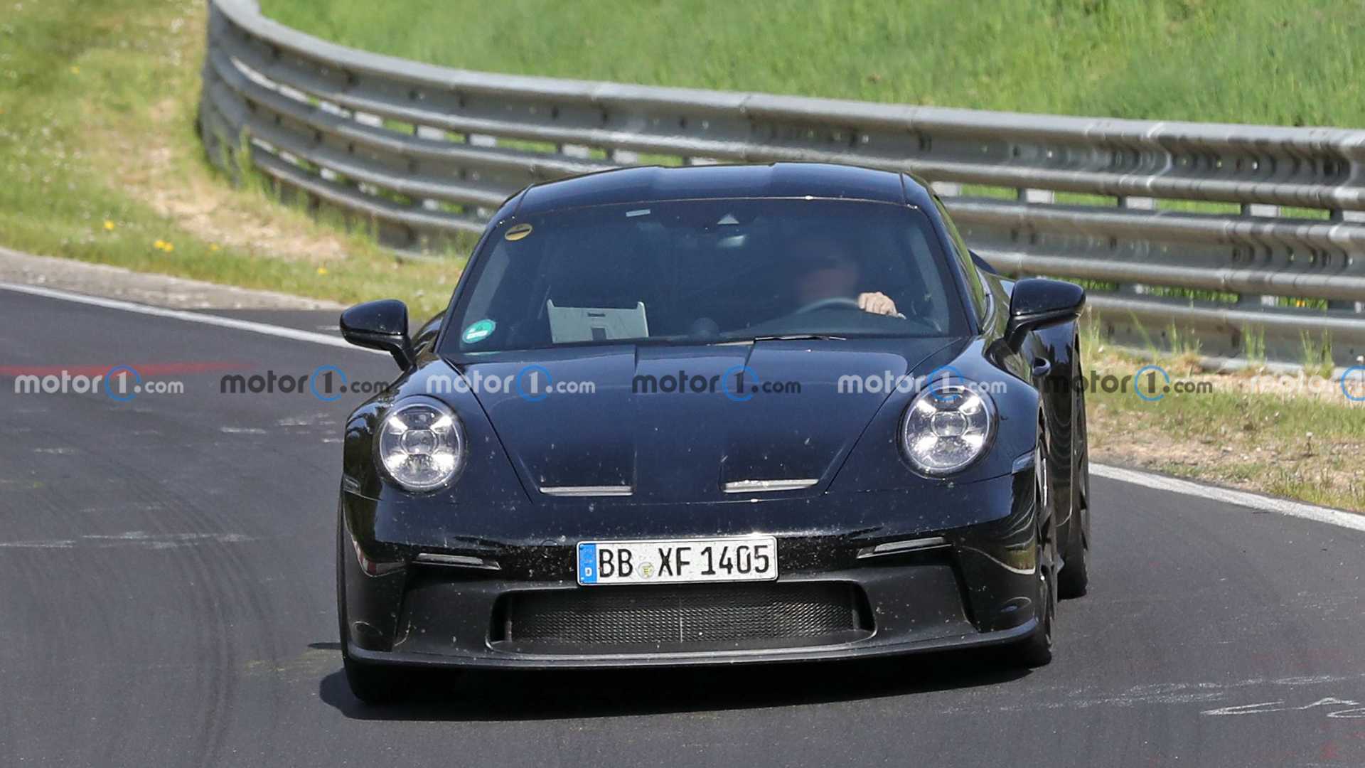 致敬1970年代赛车 保时捷911 ST谍照