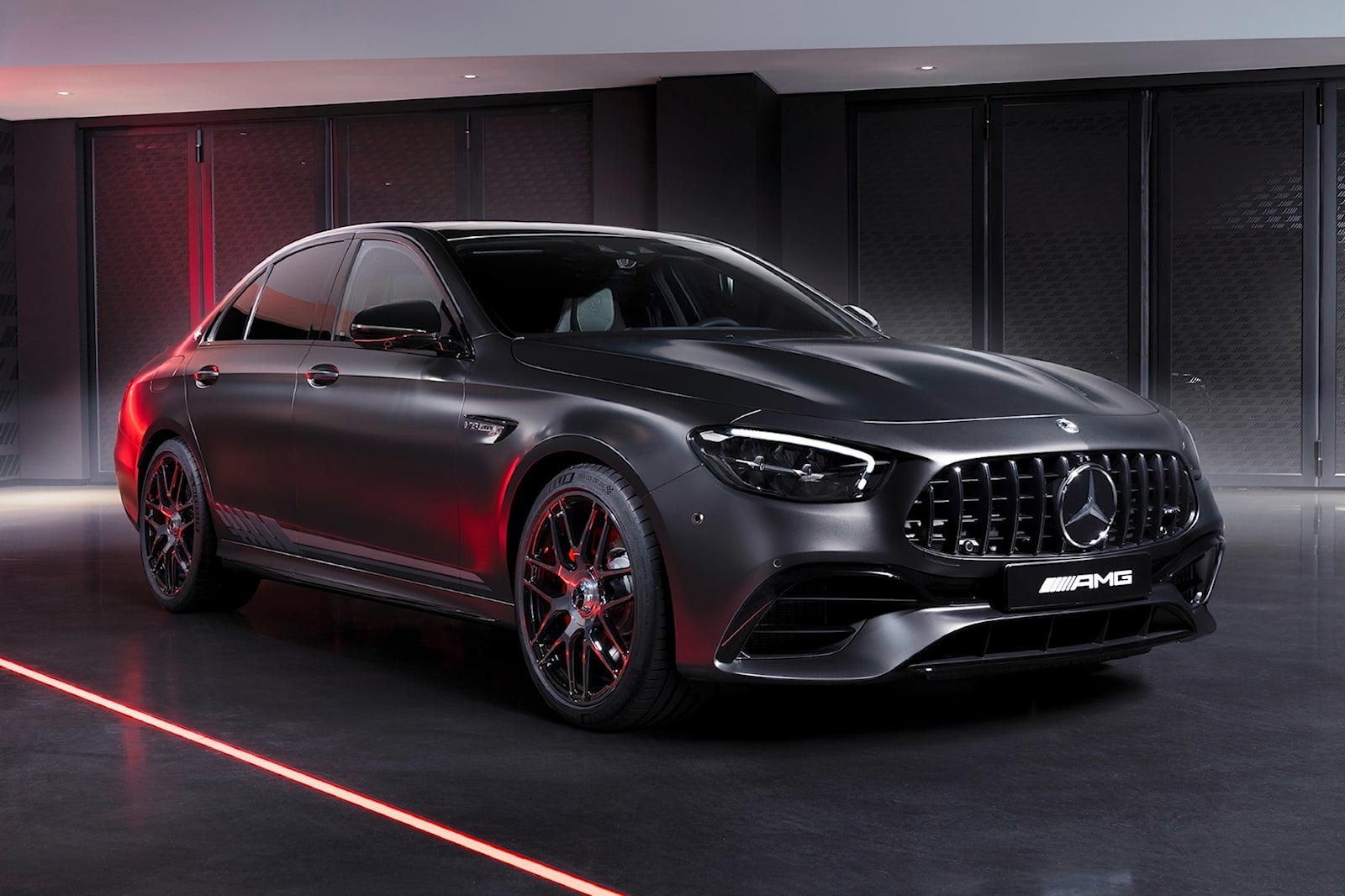梅赛德斯-AMG 发布 E63 S 最终版