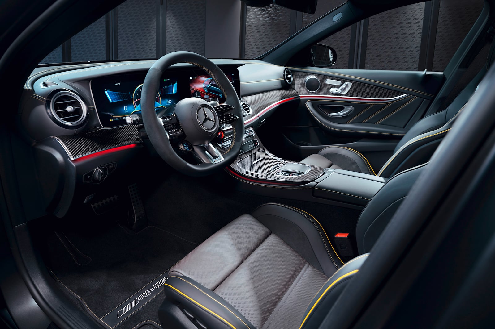 梅赛德斯-AMG 发布 E63 S 最终版