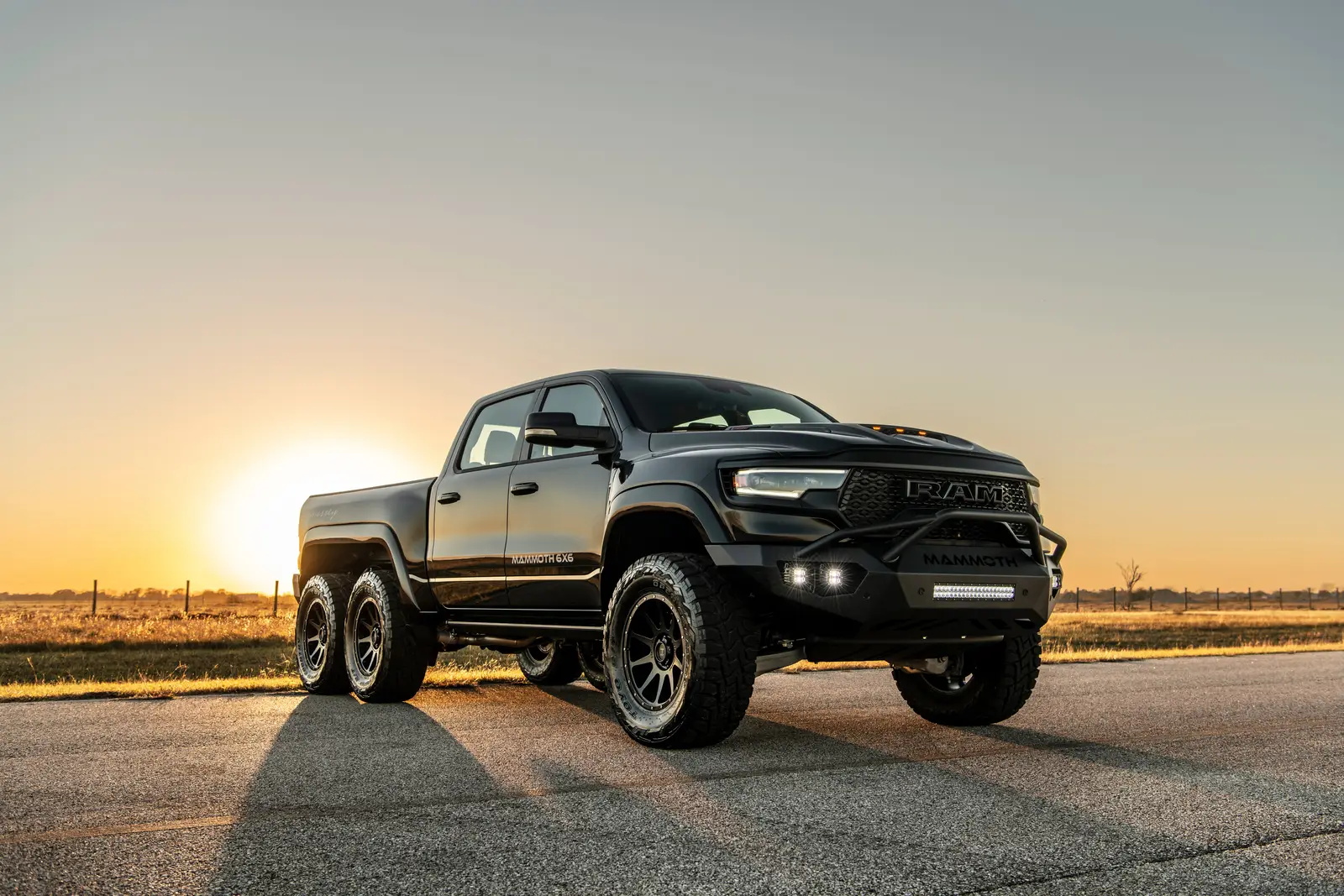 Hennessey Mammoth 1000 6x6 TRX 投入生产  基于Ram 1500 TRX打造