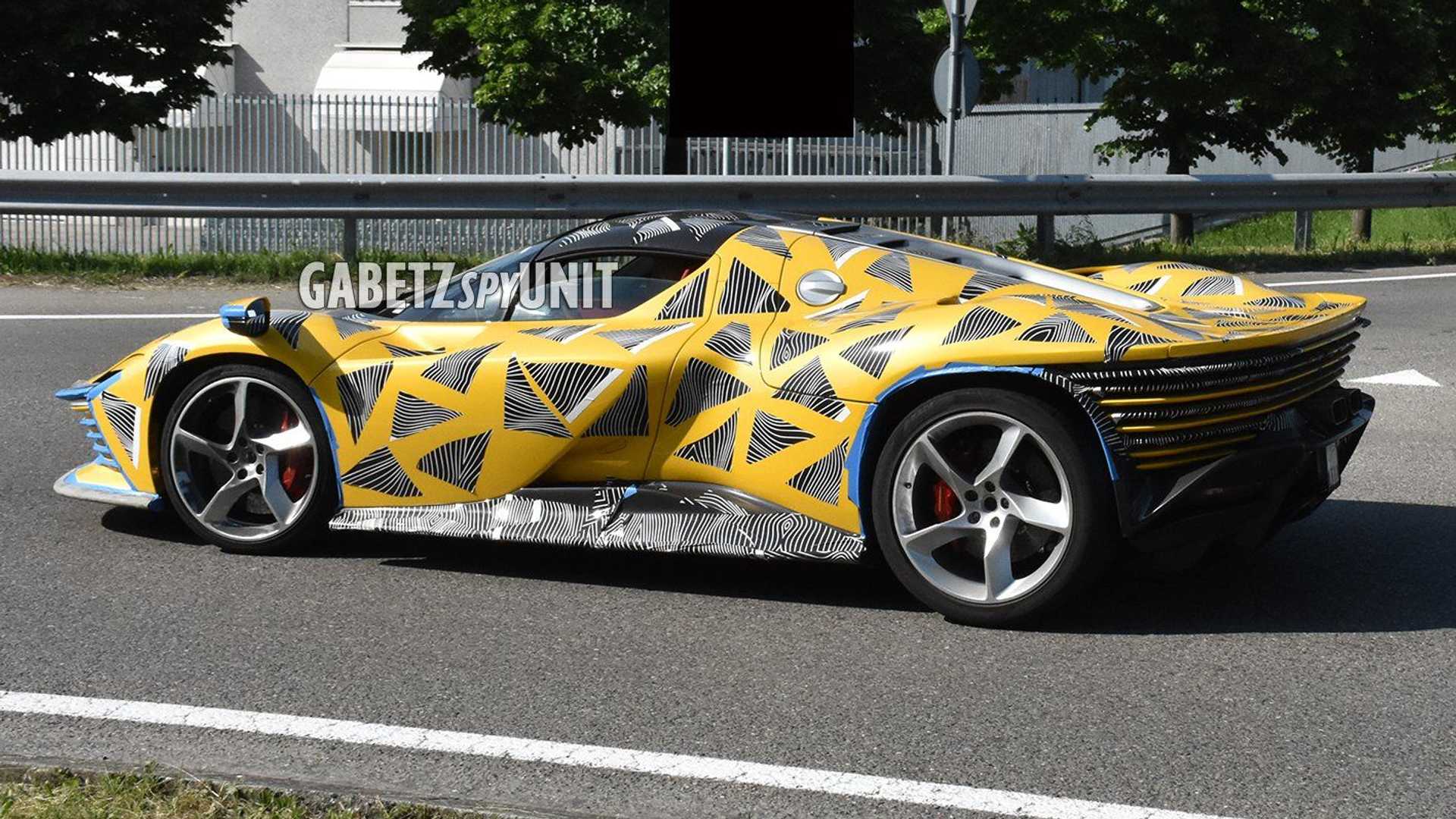 法拉利Daytona SP3最新谍照曝光