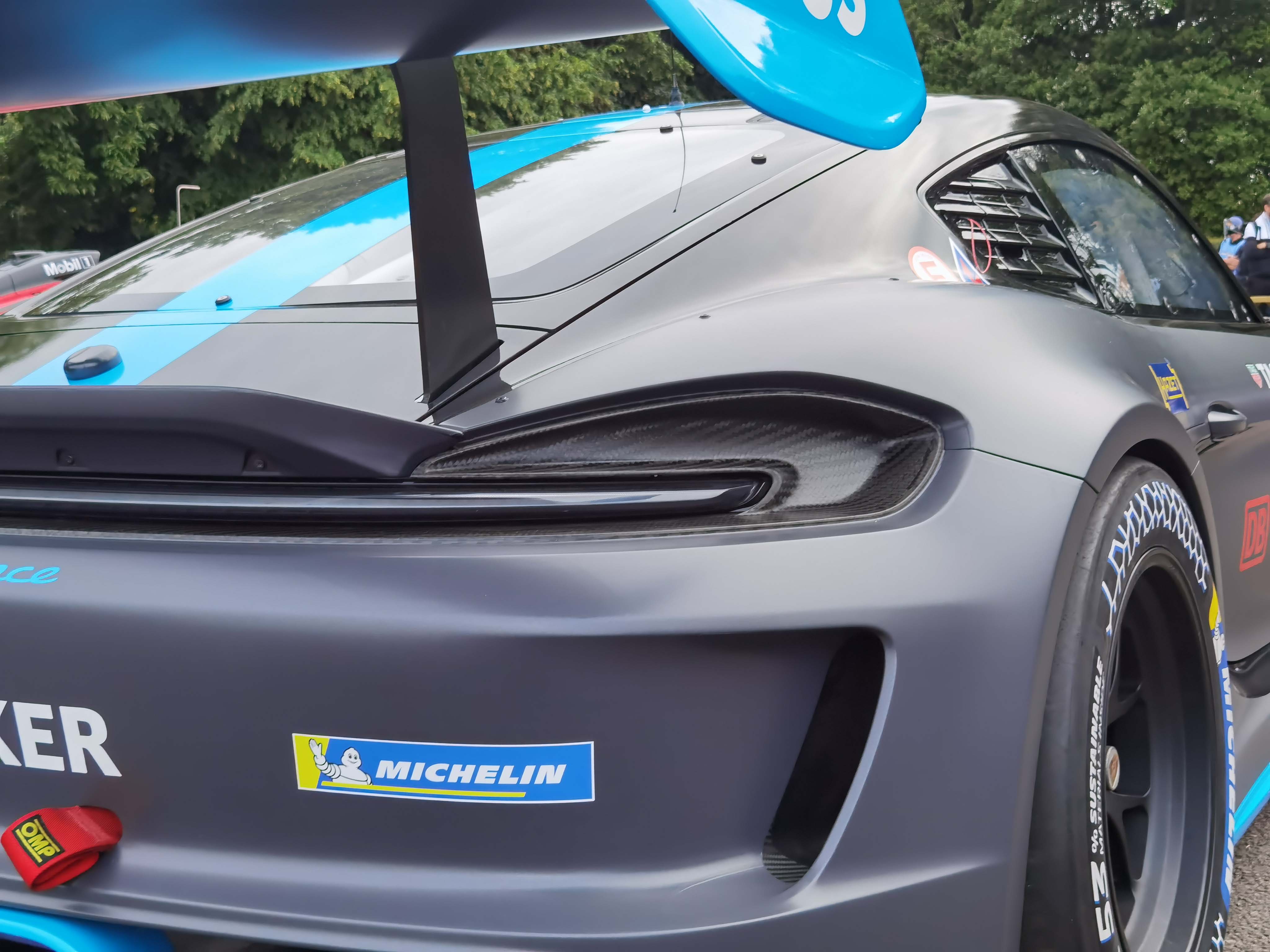 古德伍德:保时捷718 Cayman GT4 ePerformance