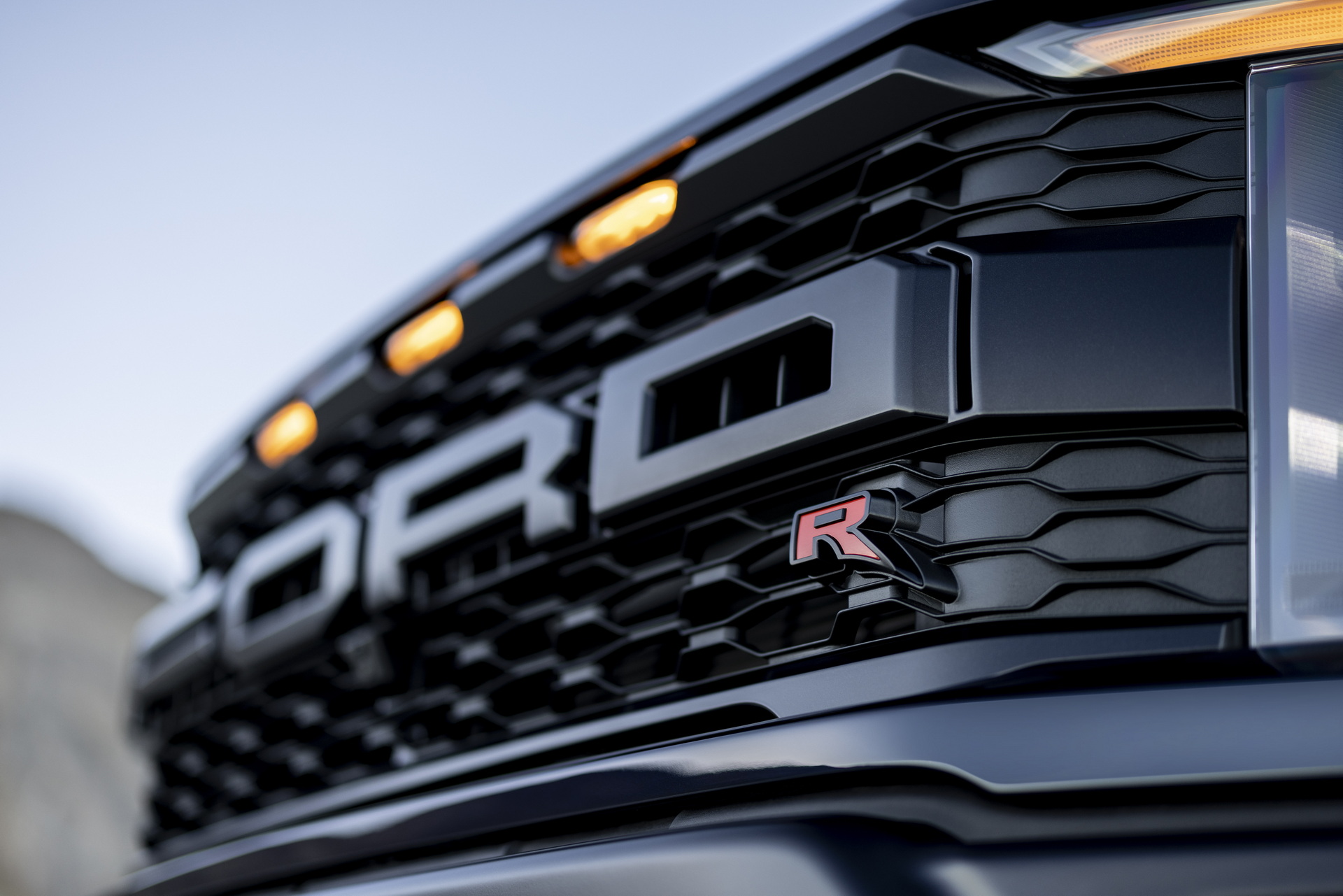 搭5.2L V8发动机 福特F-150猛禽R发布