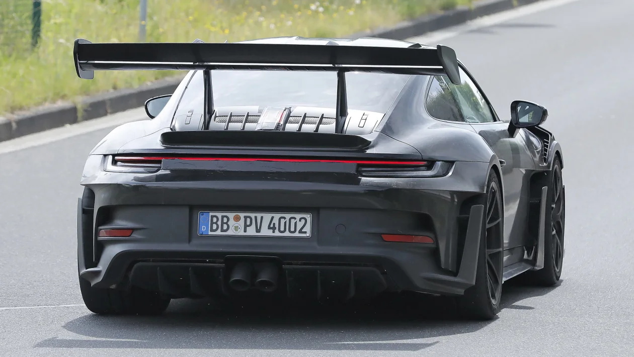 992 保时捷 911 GT3 RS 将于8月17日亮相