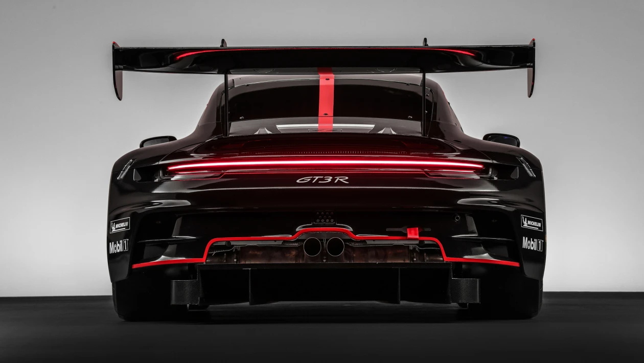 保时捷911 GT3 R官图正式发布 4.2L 565马力 