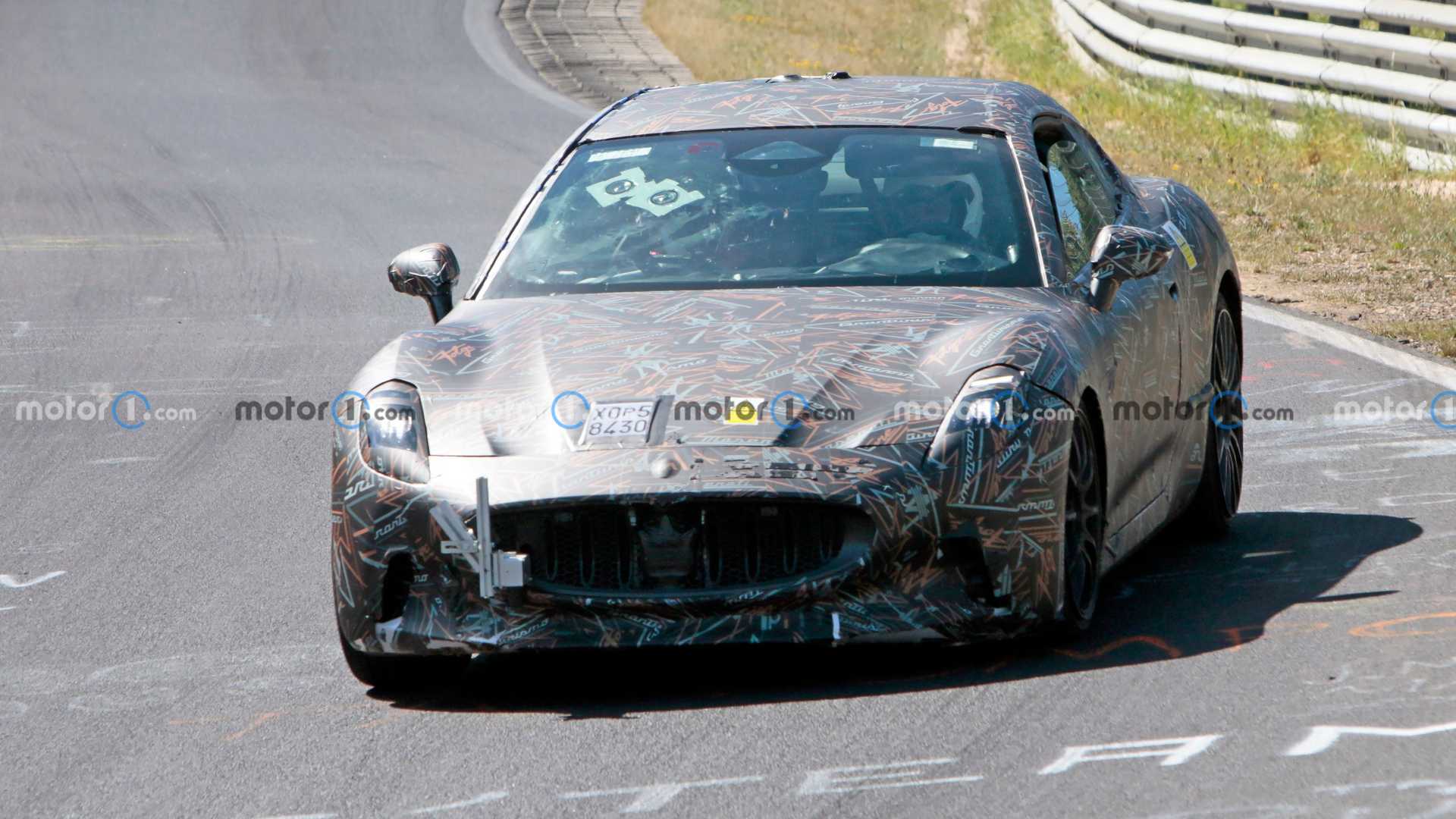 玛莎拉蒂 GranTurismo Folgore EV 在纽伯格林赛道上被发现