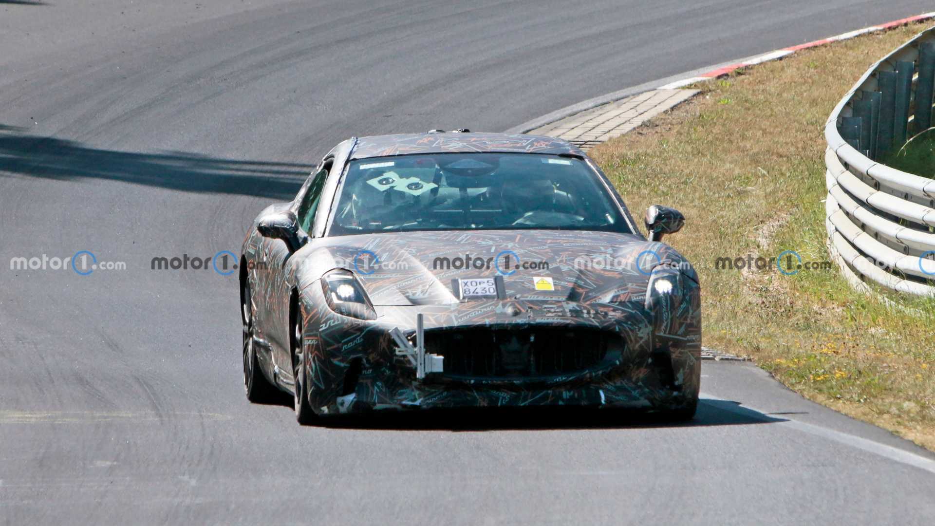 玛莎拉蒂 GranTurismo Folgore EV 在纽伯格林赛道上被发现