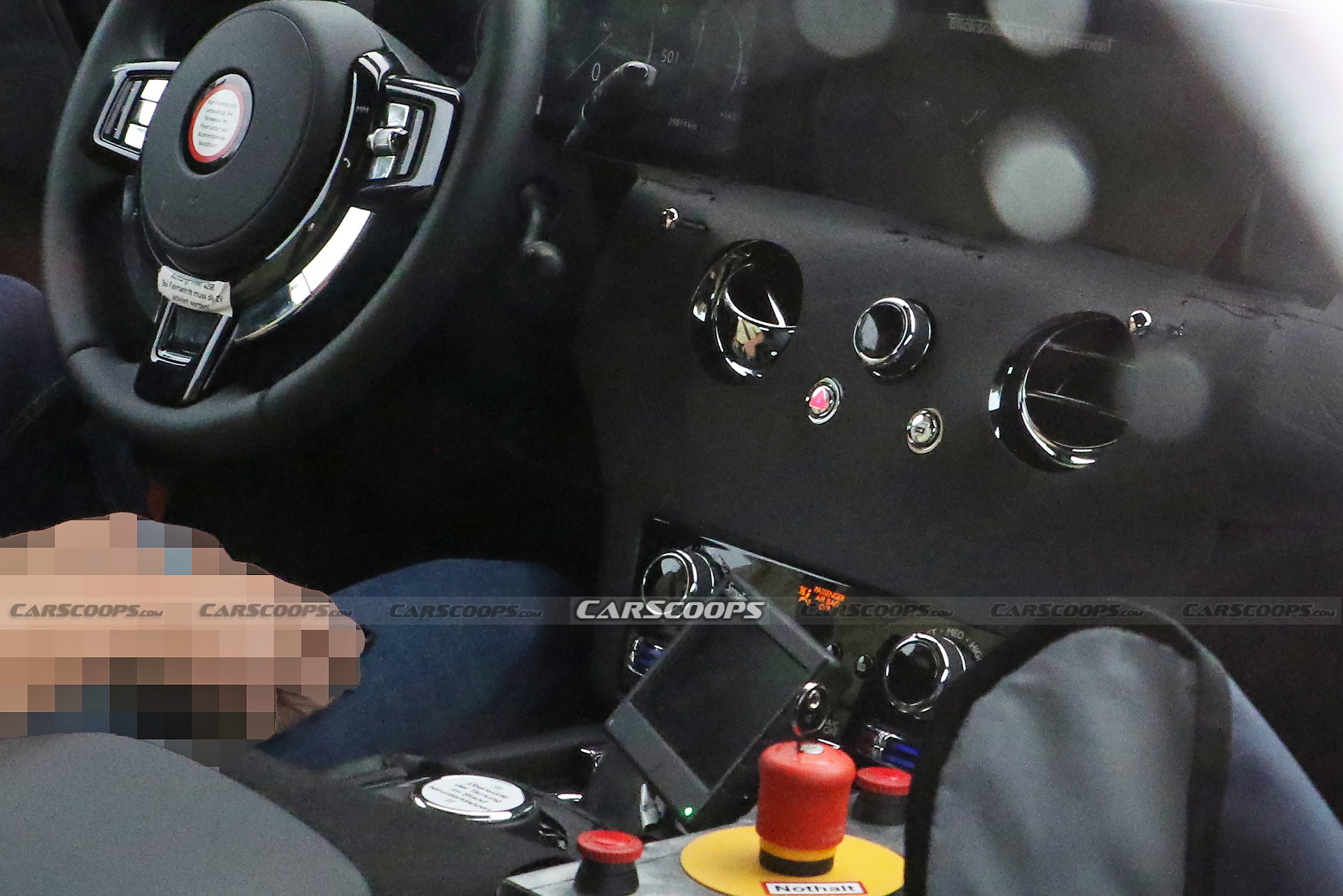 2024 劳斯莱斯 Spectre Electric Coupe 内饰谍照曝光