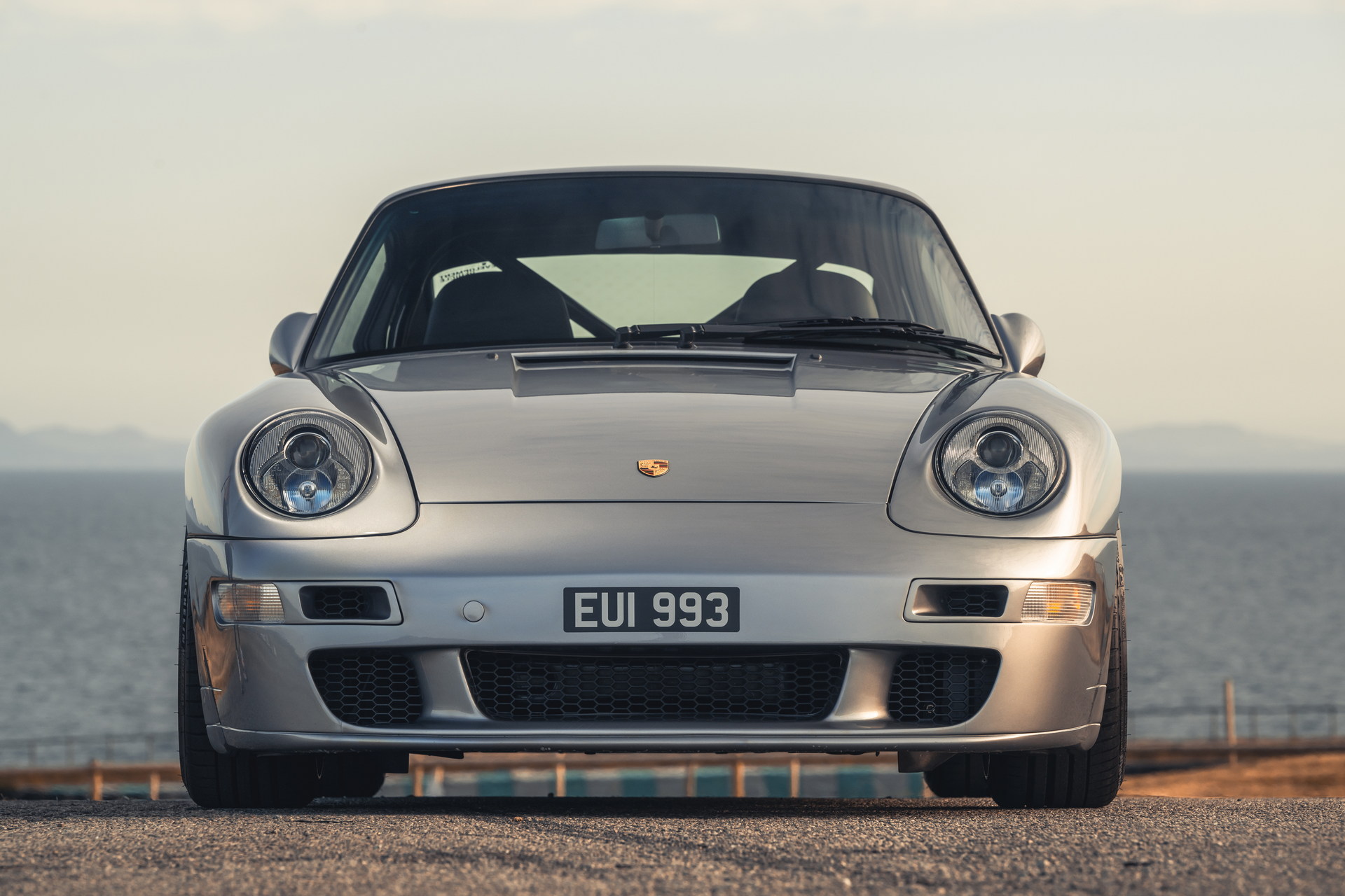 保时捷专家Paul Stephens推出了最新作品 Autoart 993R
