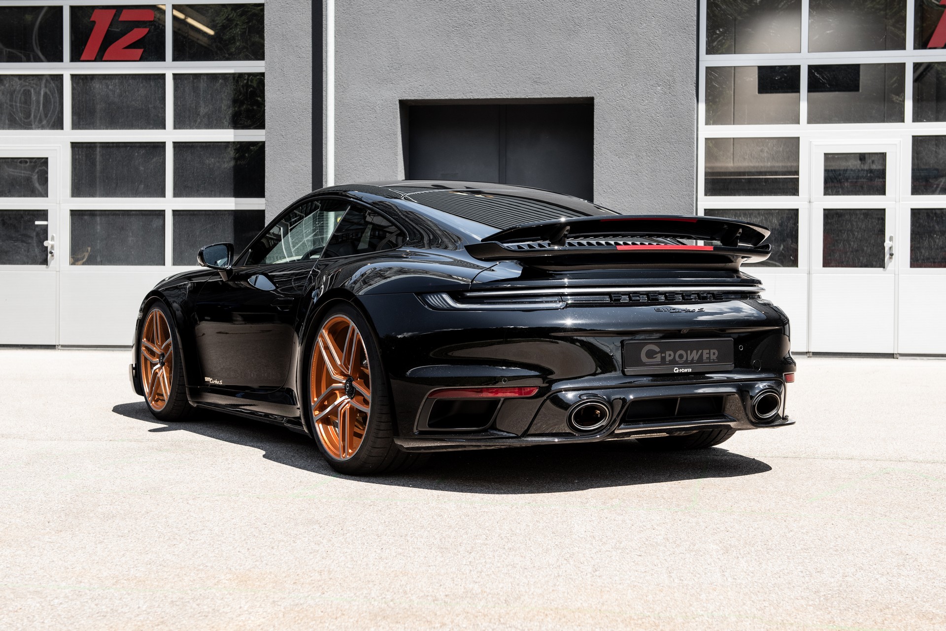 G-Power保时捷911 Turbo S  拥有800马力和橙色轮毂