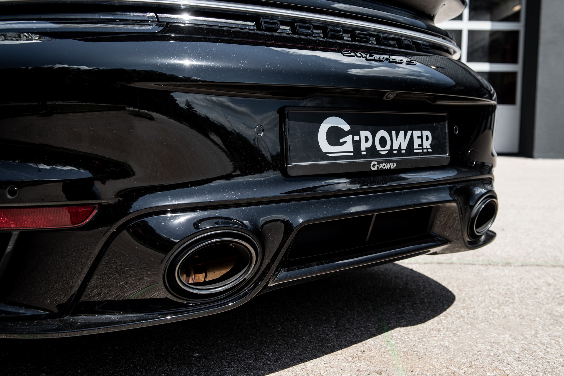 G-Power保时捷911 Turbo S  拥有800马力和橙色轮毂