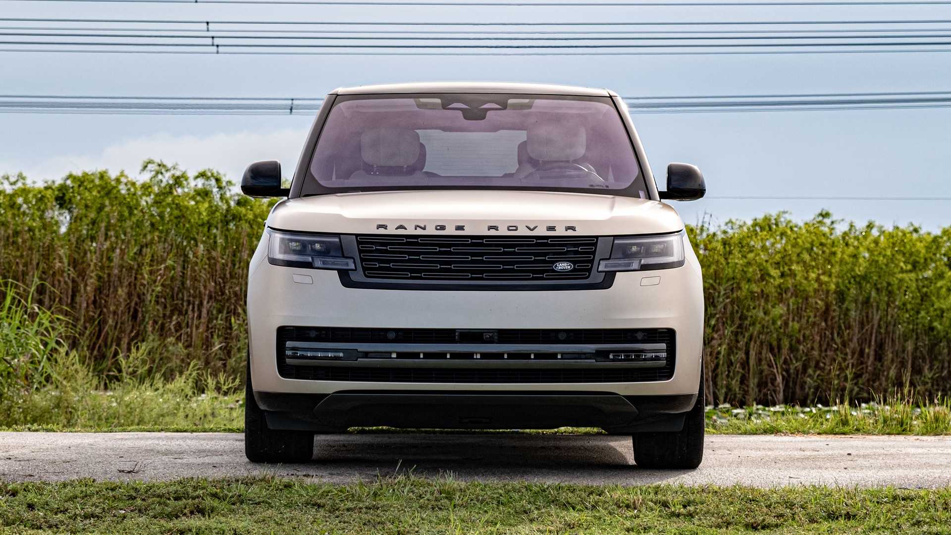 2022款路虎揽胜评测：又迈向了一大步