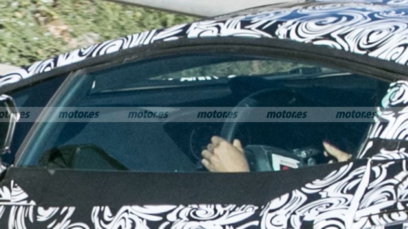 兰博基尼Aventador继任者内饰谍照曝光